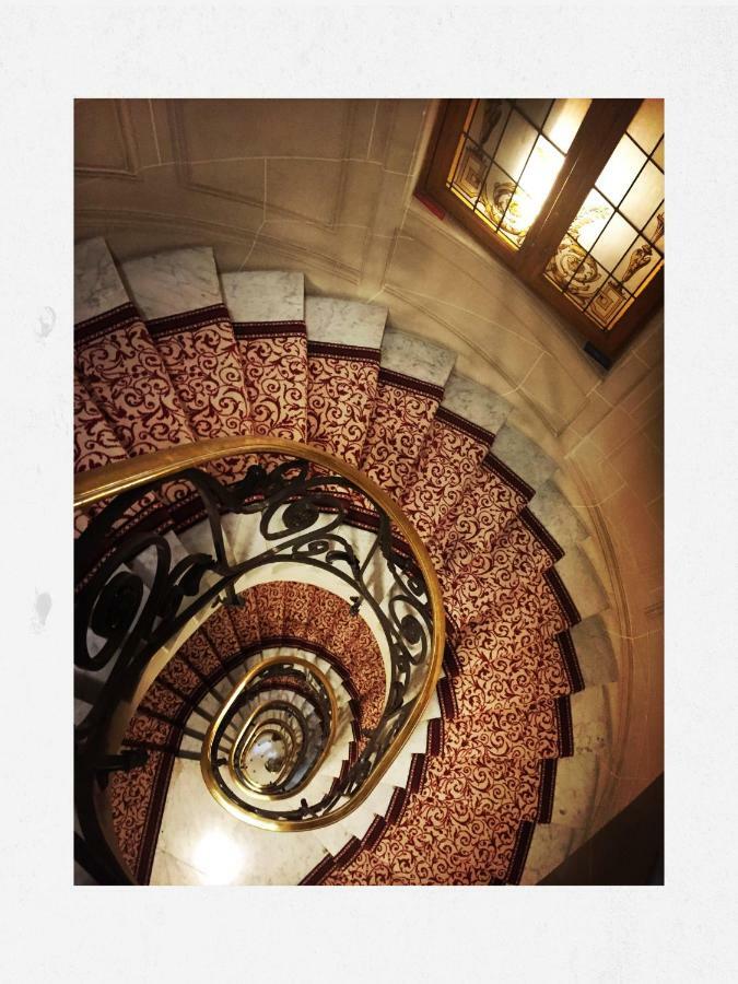 Stella Yardena Apartment Paris