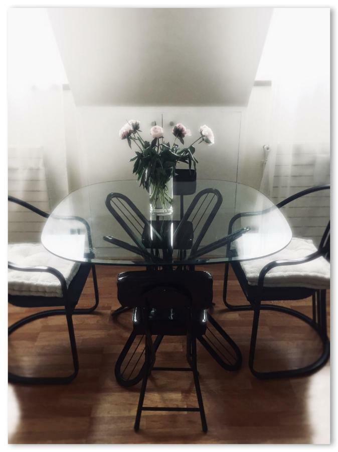 Stella Yardena Apartment *